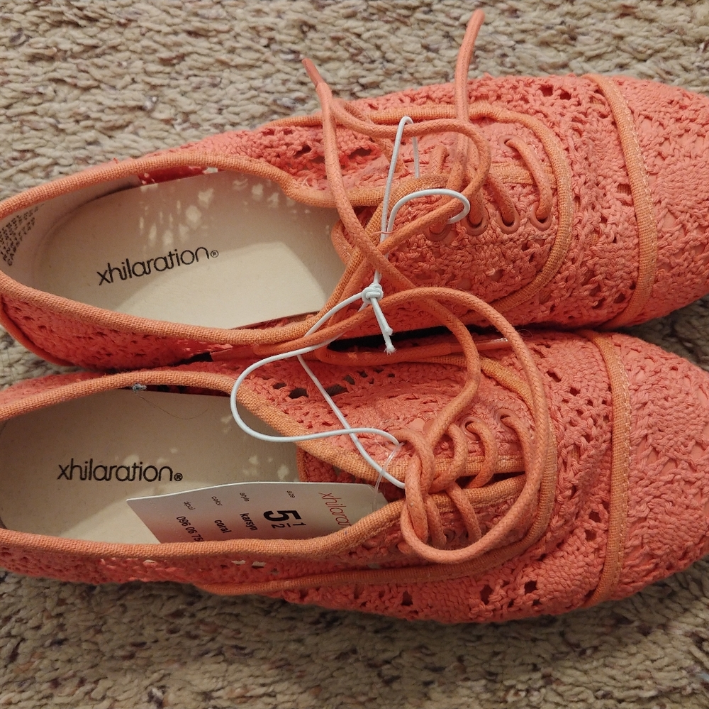 5.5 Xhilaration coral pink orange dress lace oxfords cutout shoes sneakers flats
